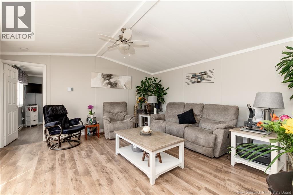 13 BLUE JAY STREET - 12