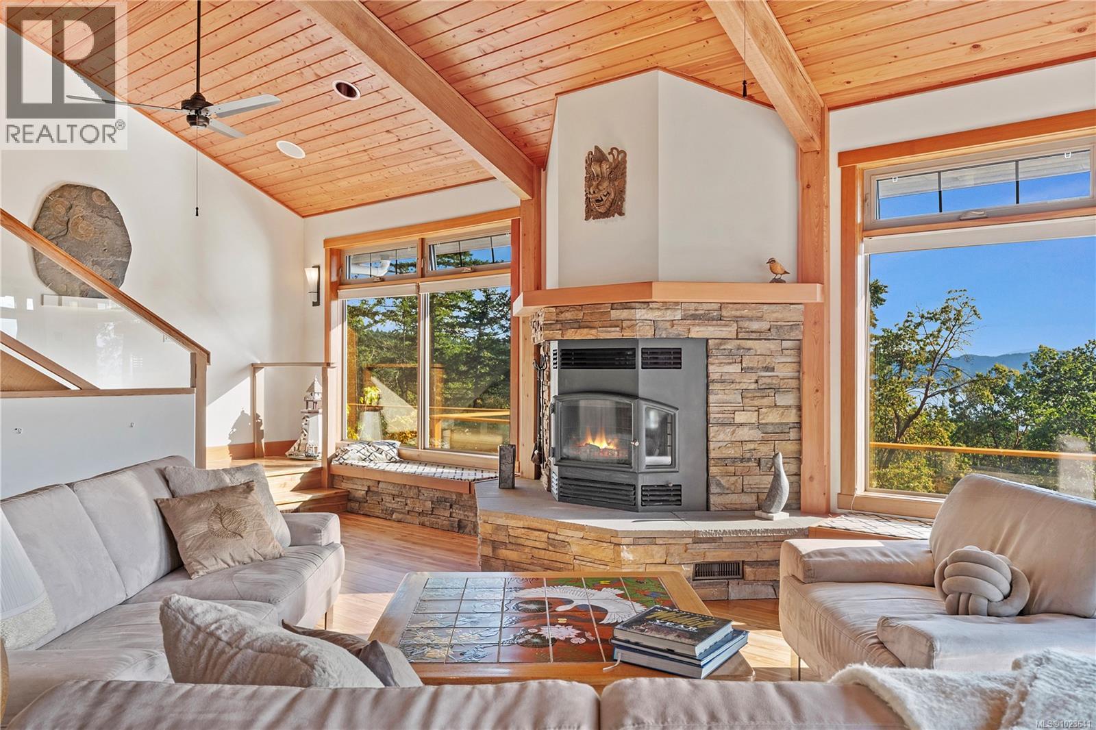  248 Suneagle Drive, Salt Spring