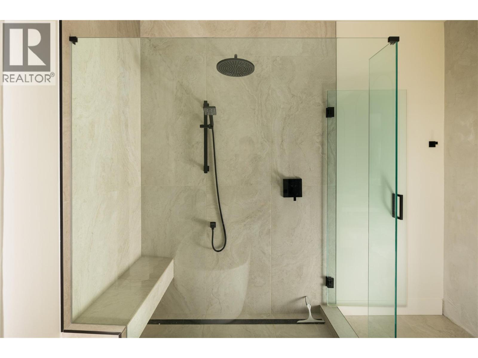  1435 Bear Creek Road, West Kelowna