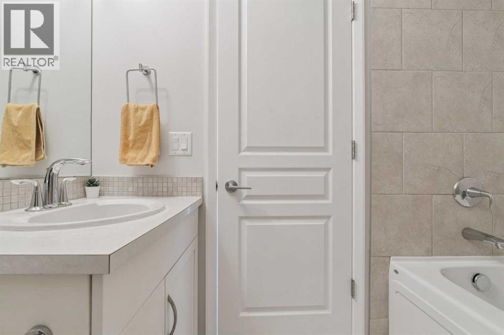 Single Family House for Sale in    Street SE Beltline Calgary 