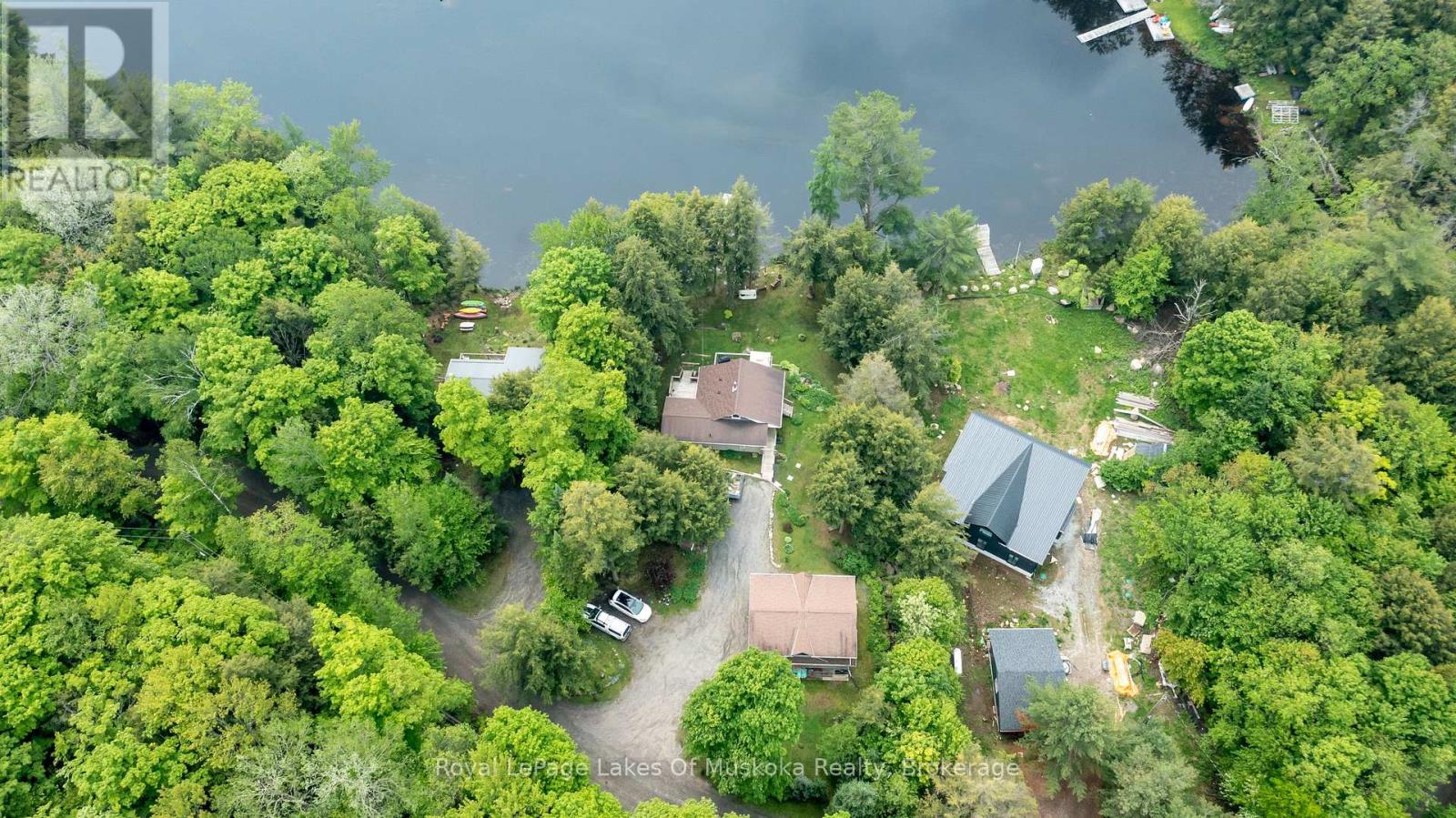 1019 LAKESHORE DRIVE N - 2