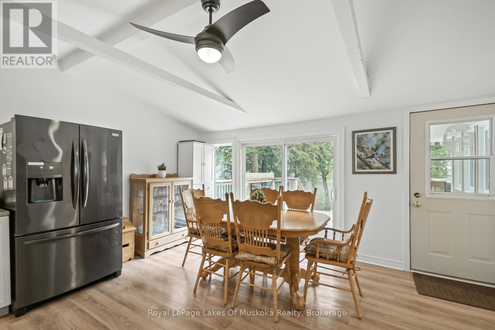 1019 LAKESHORE DRIVE N - 17