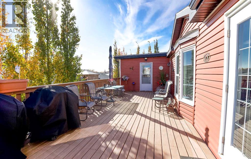 0 41019 RR 11, Rural Lacombe County