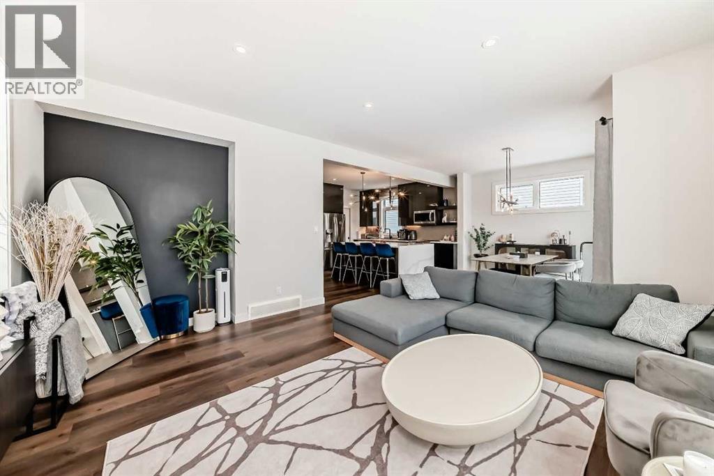 153 Emerald Drive, Red Deer