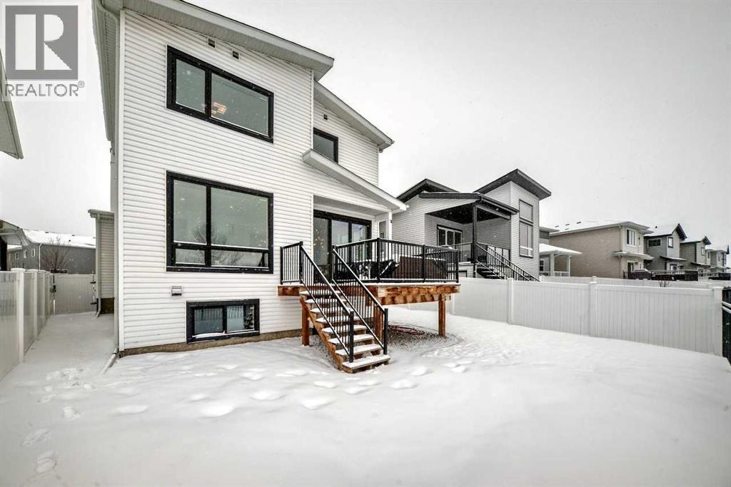 153 Emerald Drive, Red Deer
