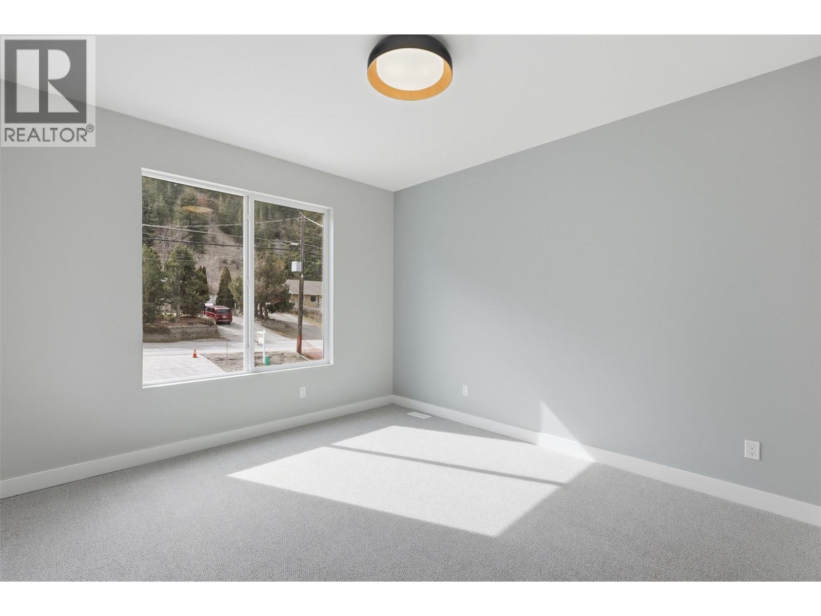 5870 DALLAS Drive, Kamloops