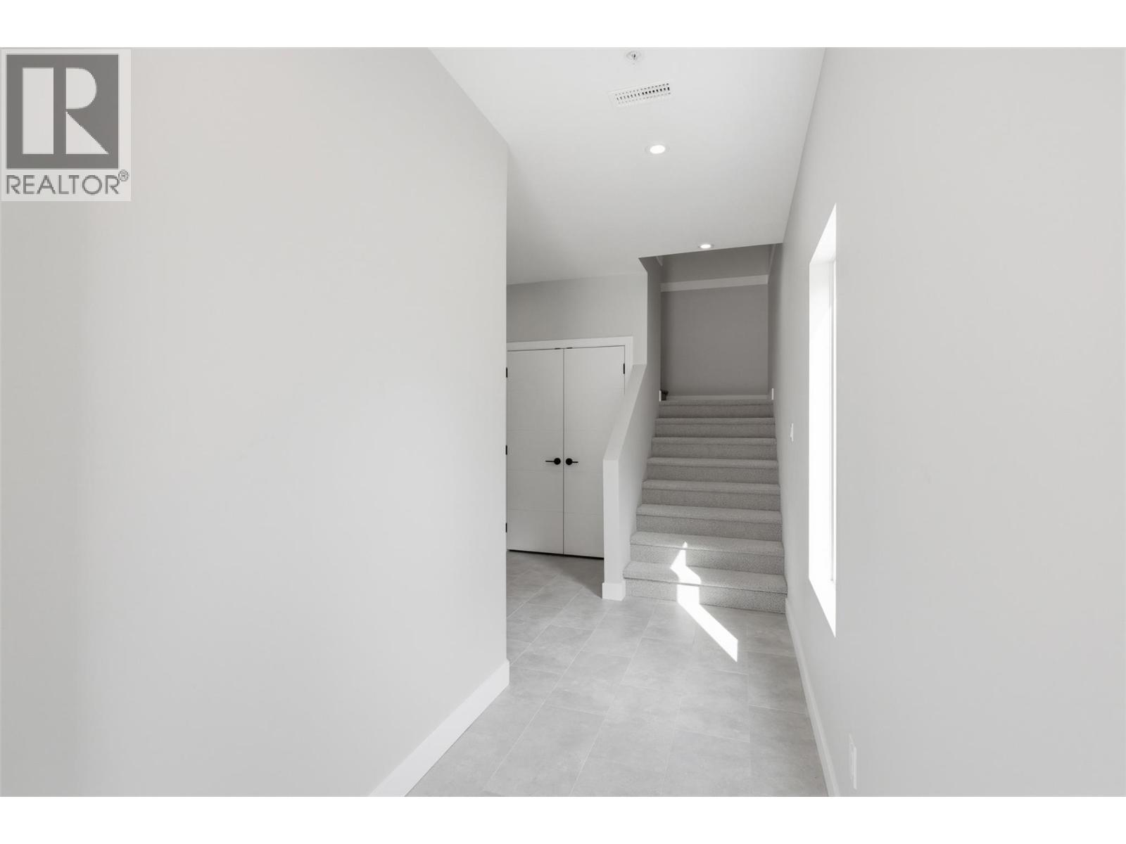 5870 DALLAS Drive, Kamloops