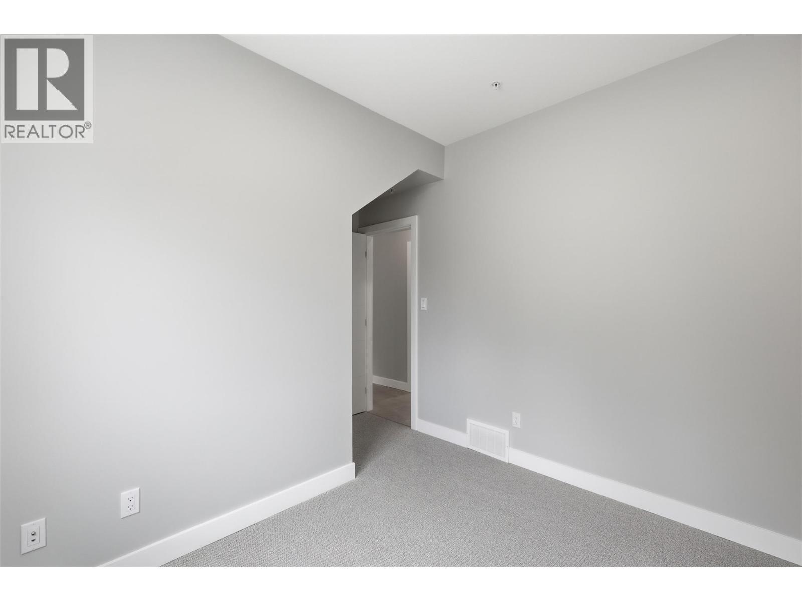 5870 DALLAS Drive, Kamloops