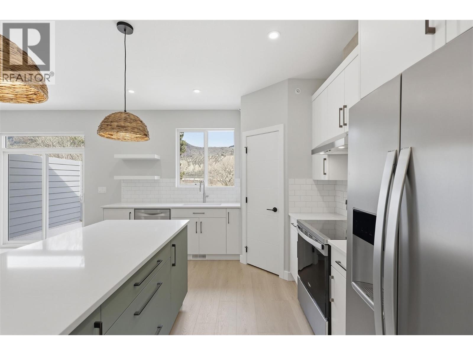 5870 DALLAS Drive, Kamloops