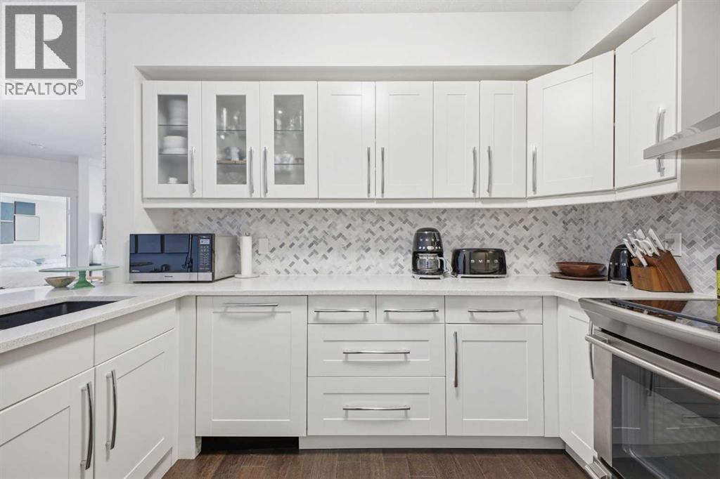 Single Family House for Sale in    Avenue SW Lower Mount Royal Calgary 