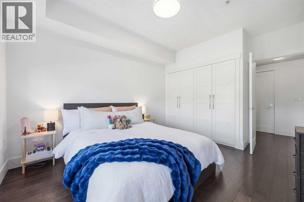 Single Family House for Sale in    Avenue SW Lower Mount Royal Calgary 