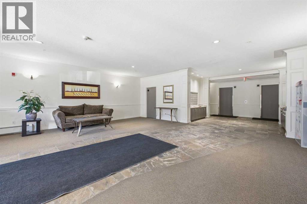 Single Family House for Sale in    Avenue SW Lower Mount Royal Calgary 