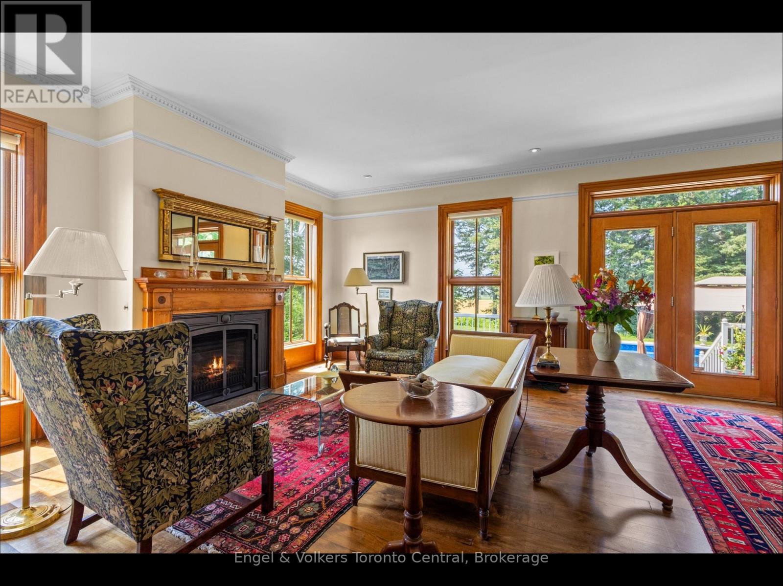 370474 B CONCESSION - 23
