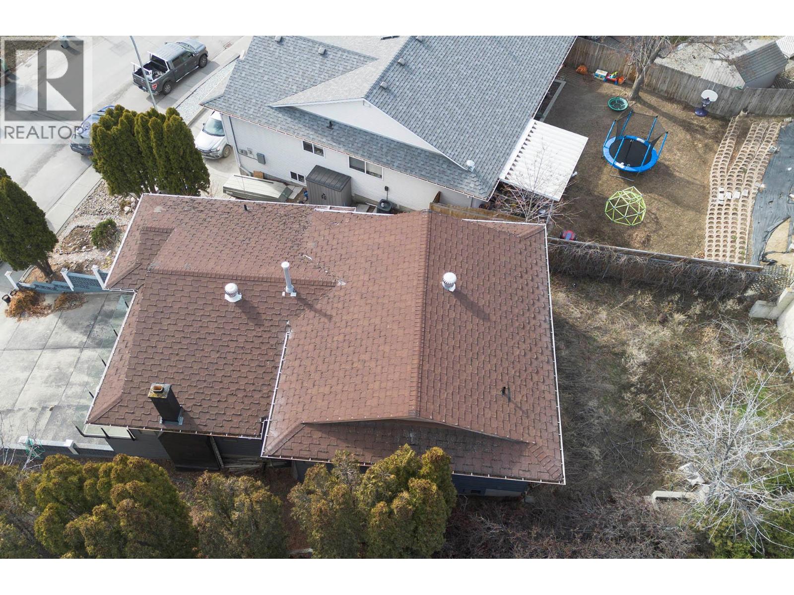 1770 NORTH RIVER Drive - 16