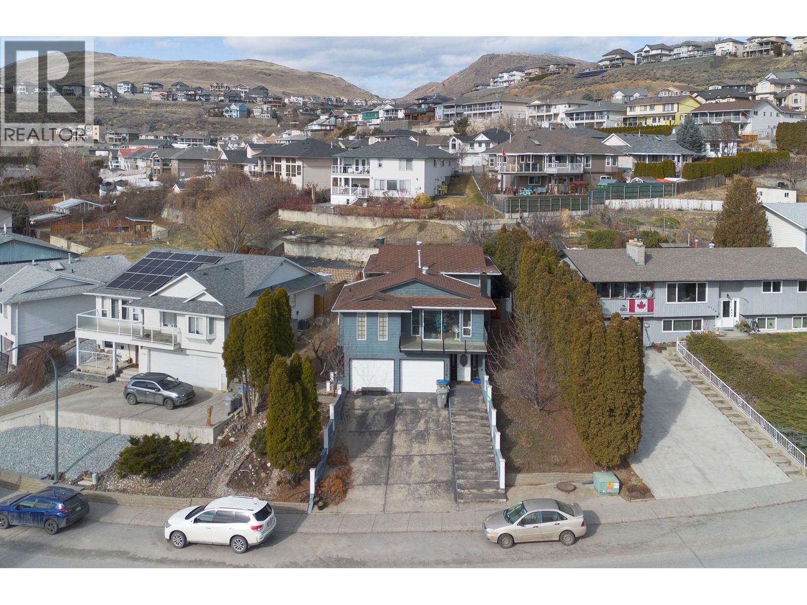 1770 NORTH RIVER Drive - 17