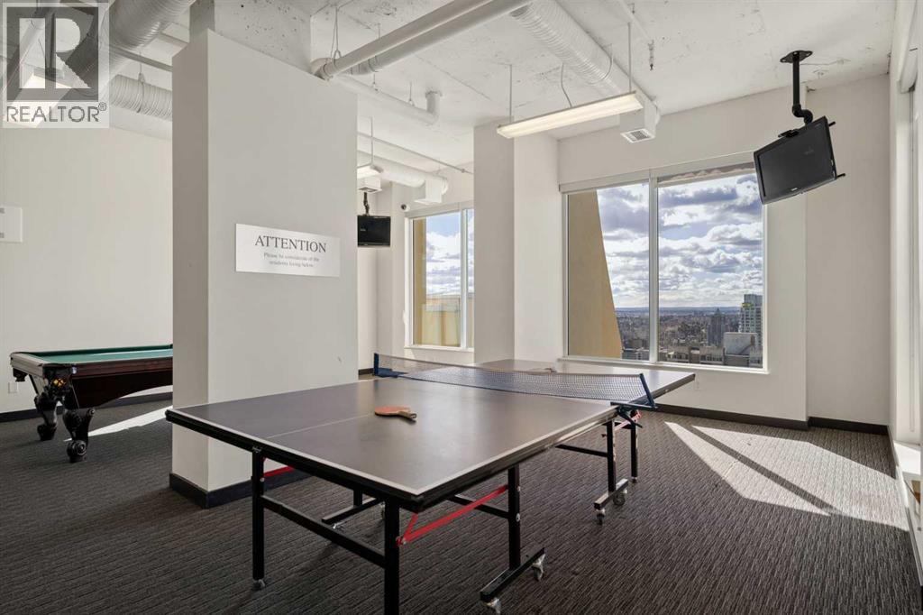 Single Family House for Sale in    Avenue SW Downtown Commercial Core Calgary 