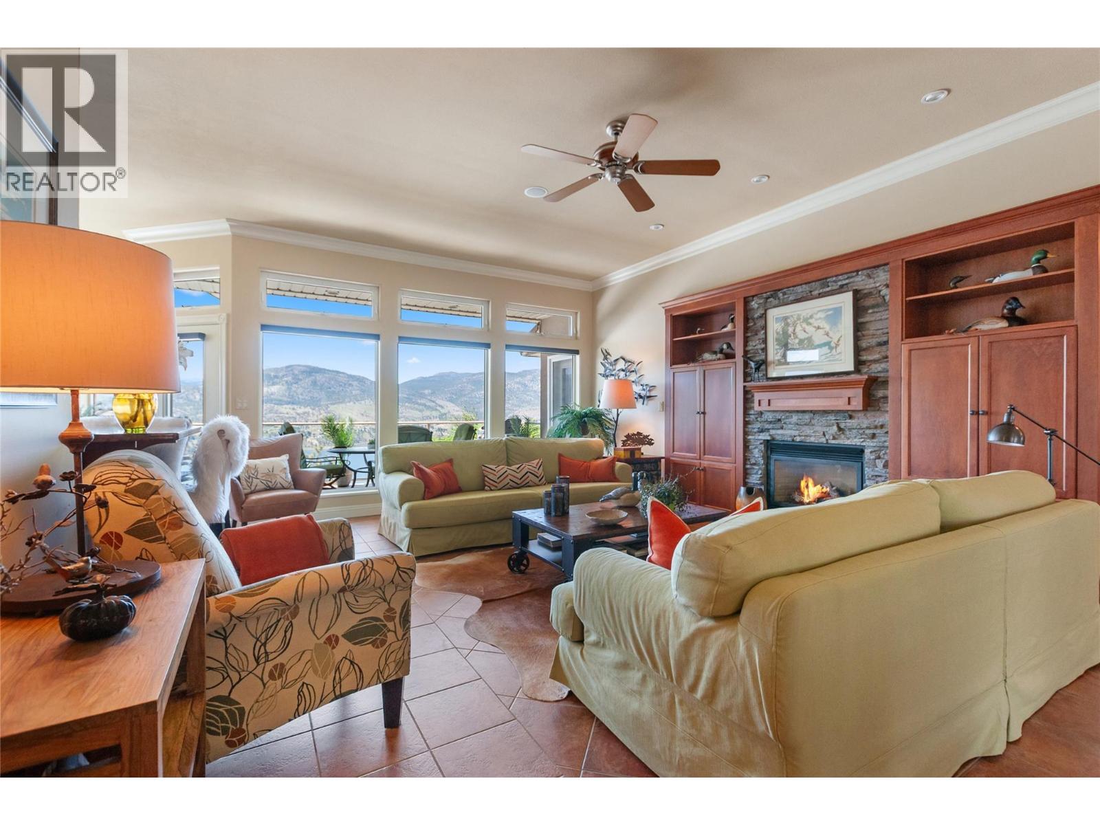 153 Apple Road, Okanagan Falls