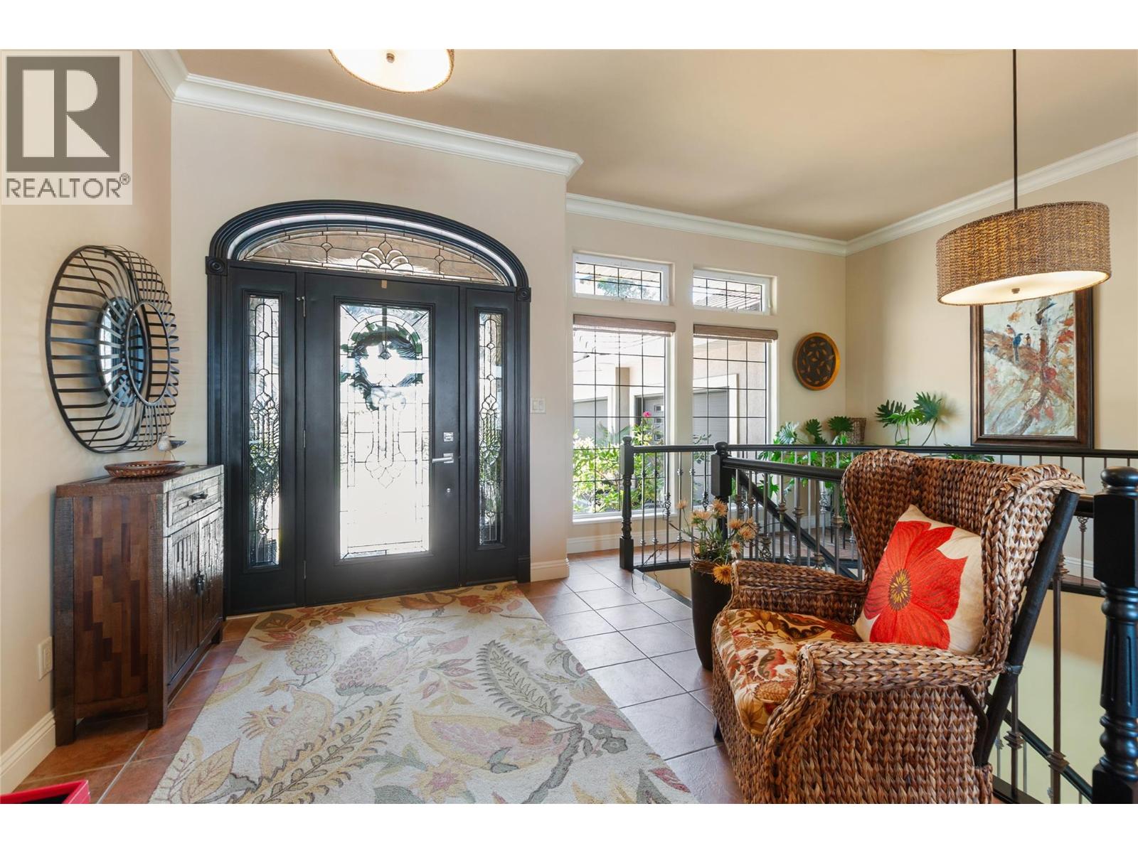153 Apple Road - 5
