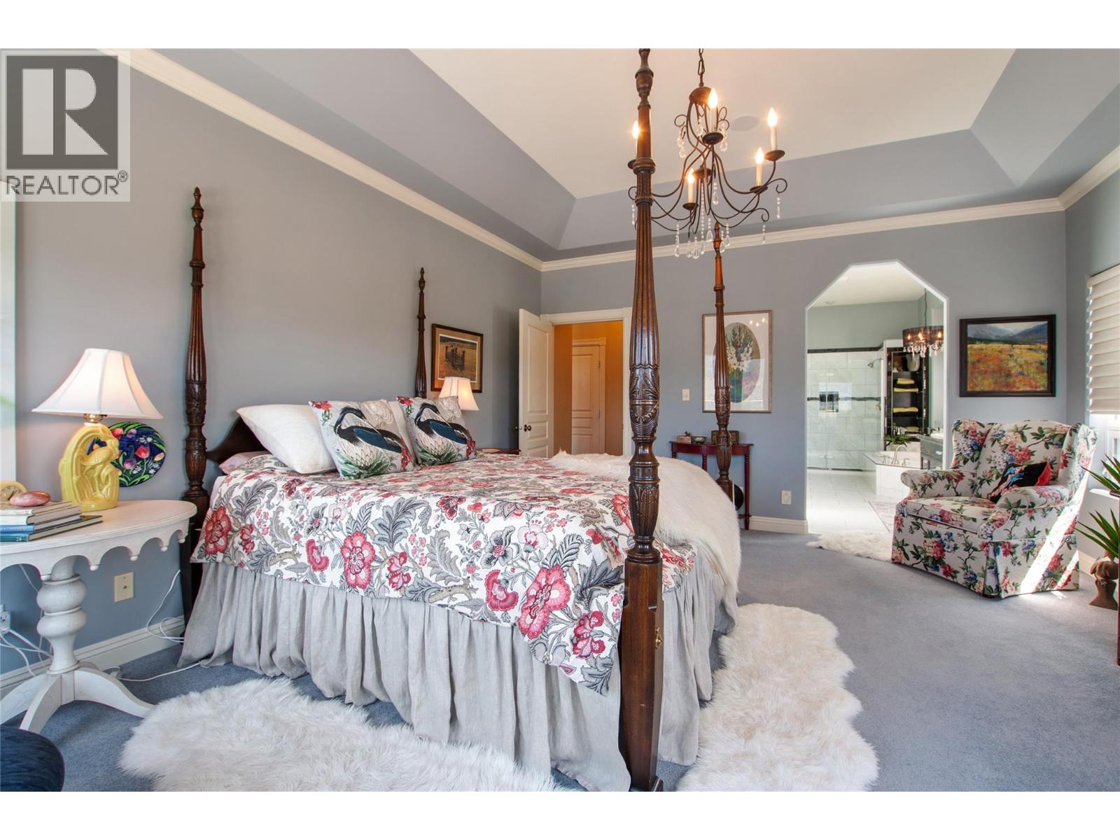 153 Apple Road, Okanagan Falls