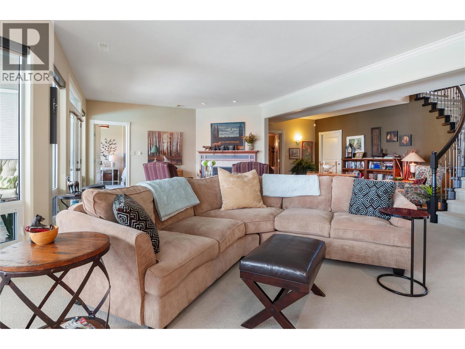 153 Apple Road, Okanagan Falls