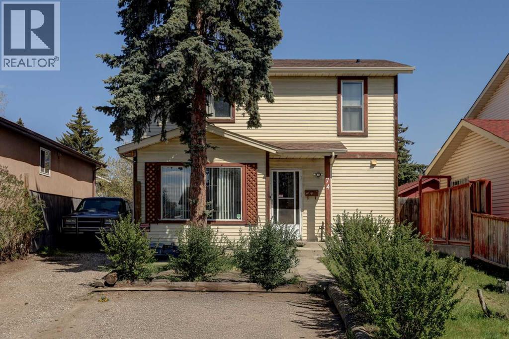 Single Family House for Sale in  Aberdare Way NE Abbeydale Calgary 