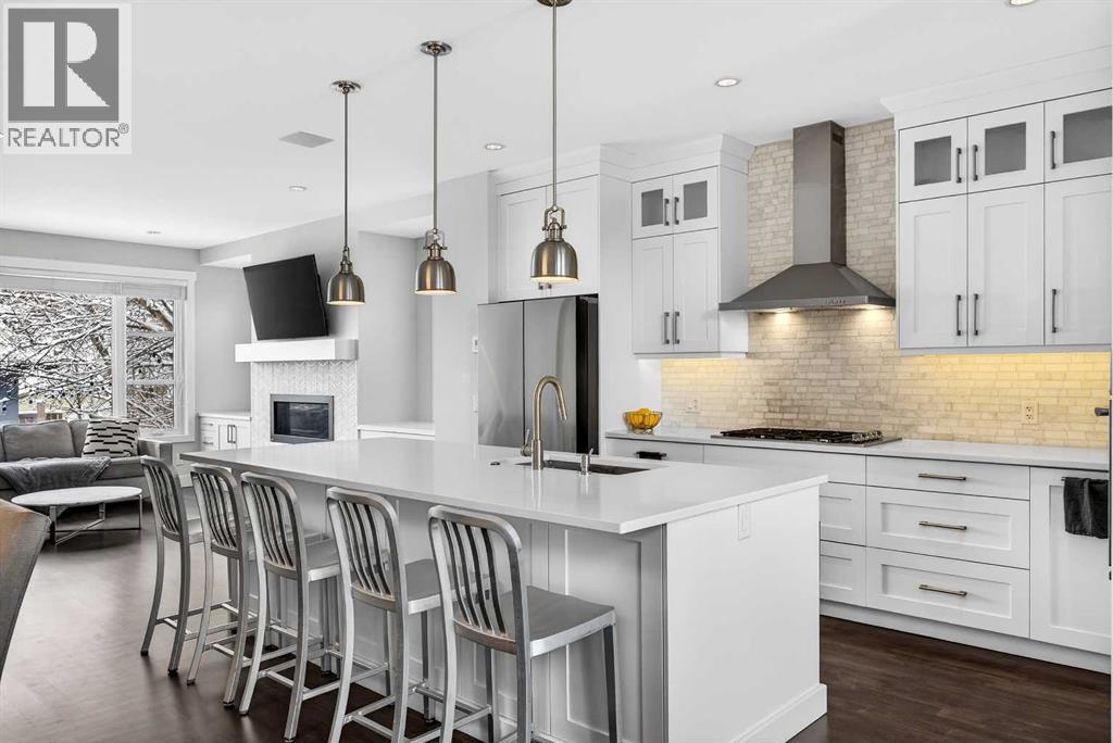 Single Family House for Sale in   Avenue NW Capitol Hill Calgary 