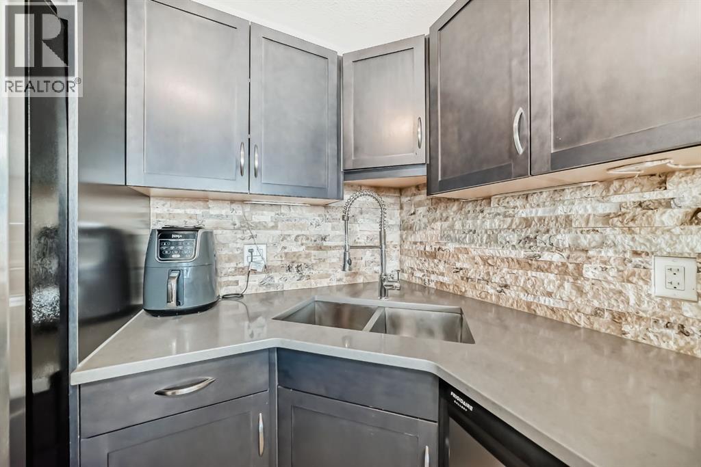 Single Family House for Sale in    Street SE Beltline Calgary 