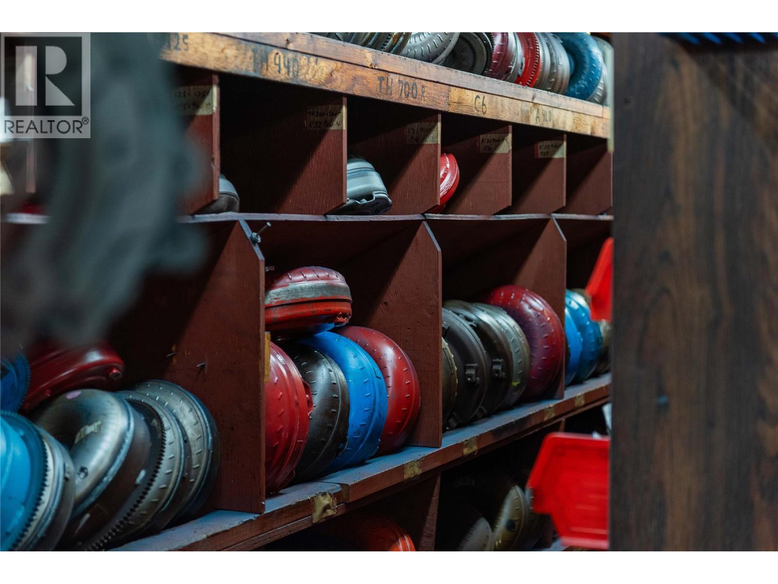 2929 Highway Drive, Trail