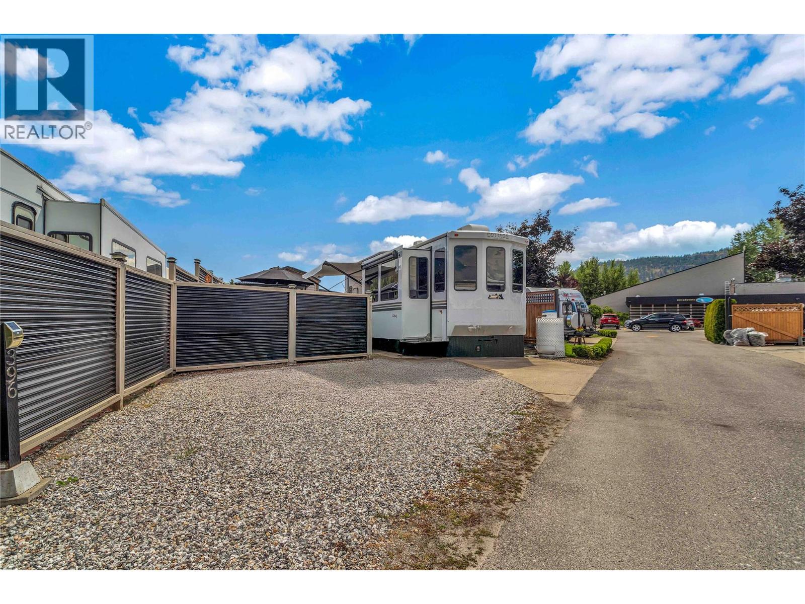 415 Commonwealth Road Unit# 396 Lot# 396, Lake Country