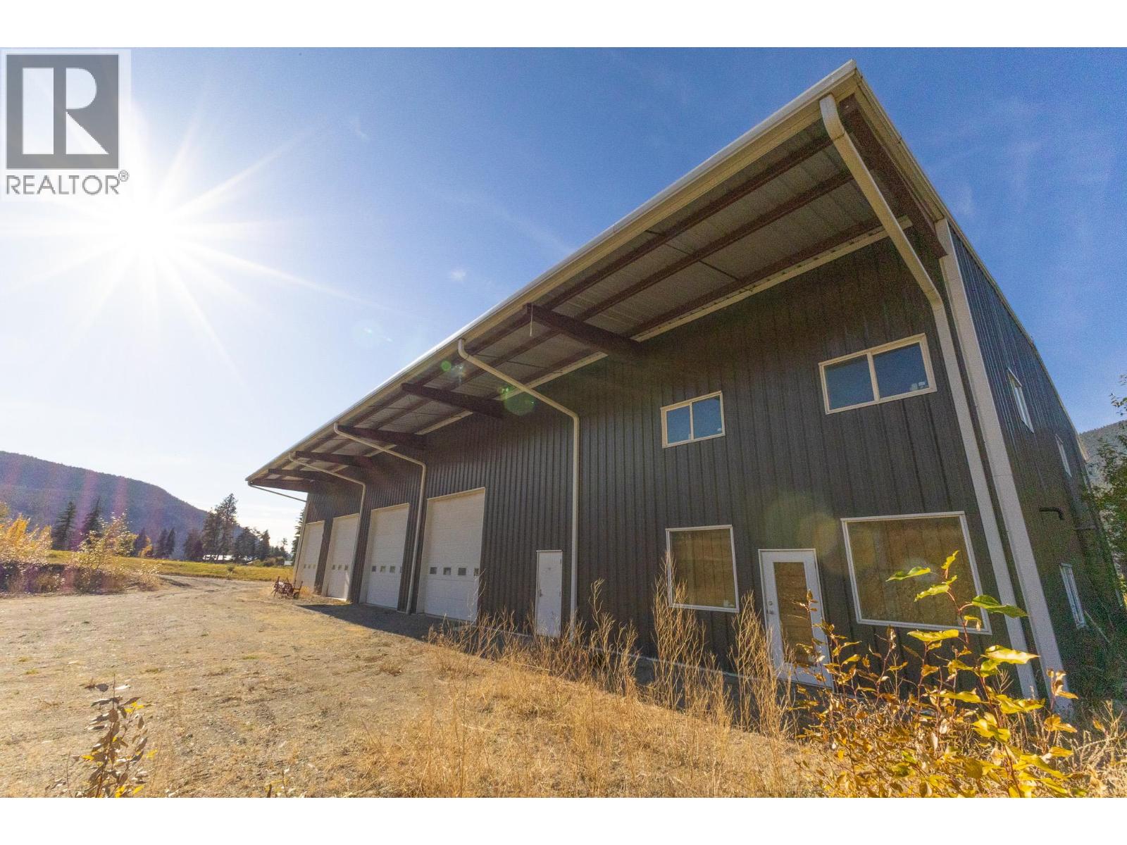 8533 Colt Road, Kamloops