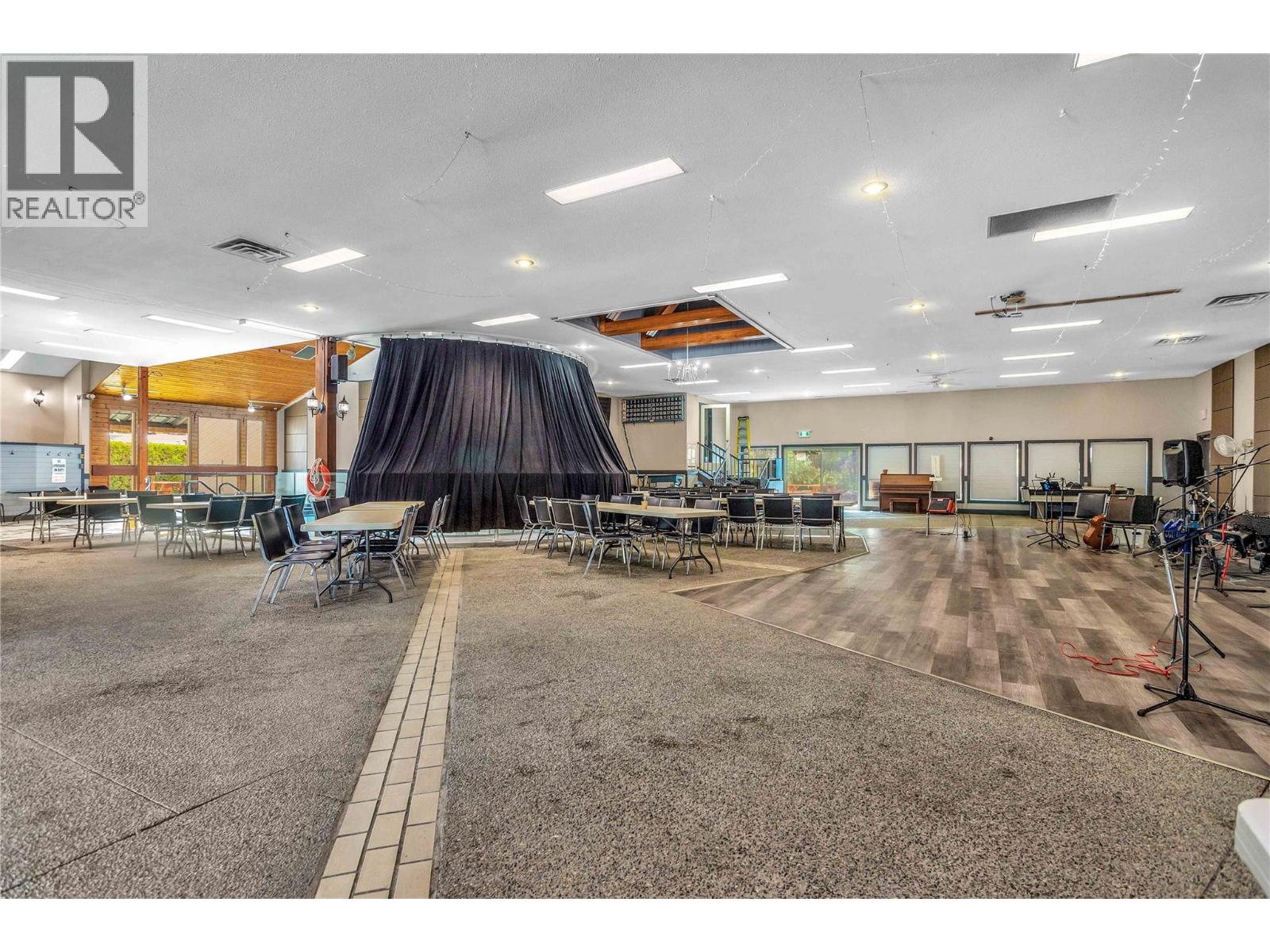 #396 415 Commonwealth Road Lot# 396 - 31