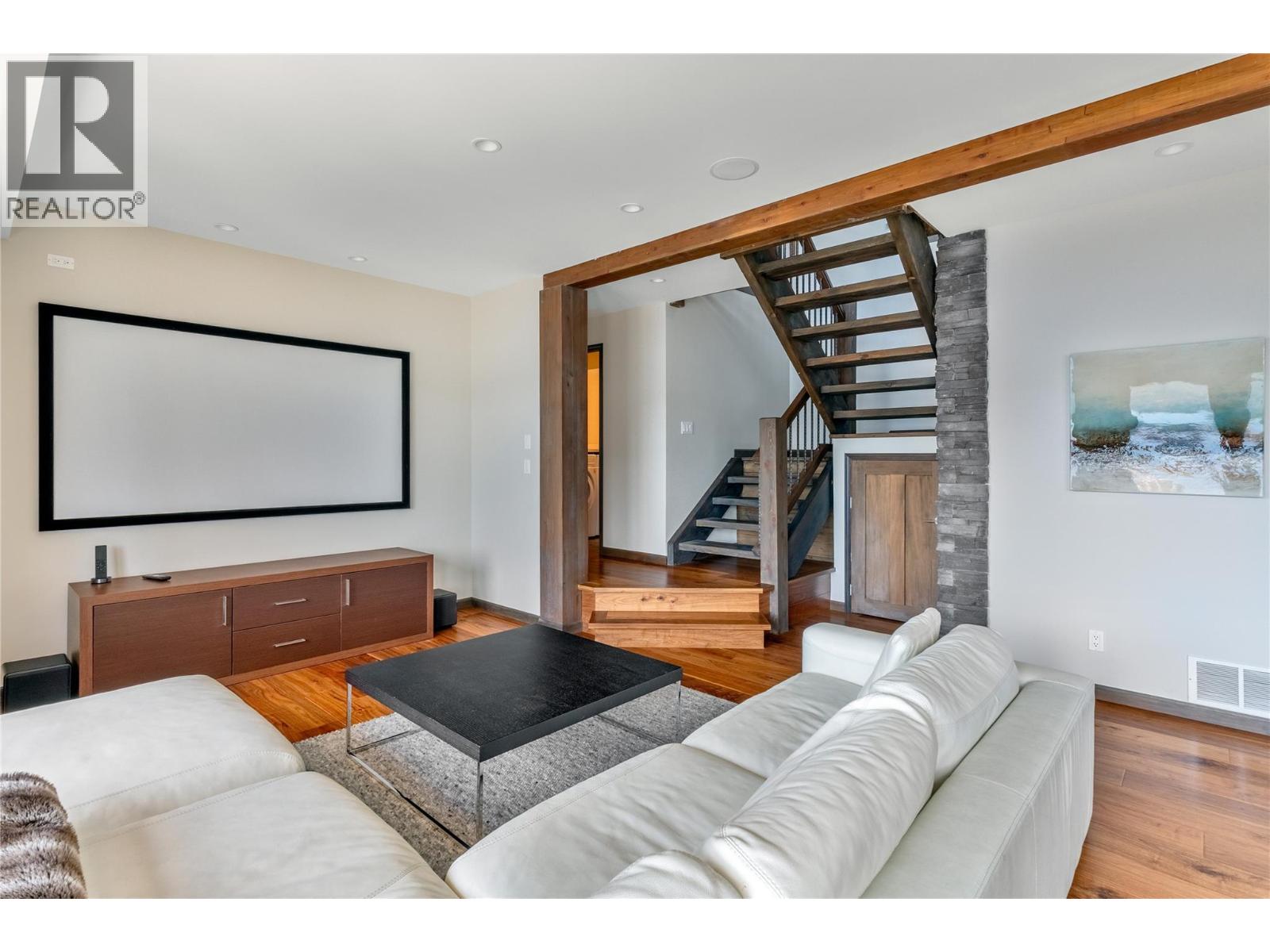 8200 Squilax Anglemont Road Unit# 7, Anglemont