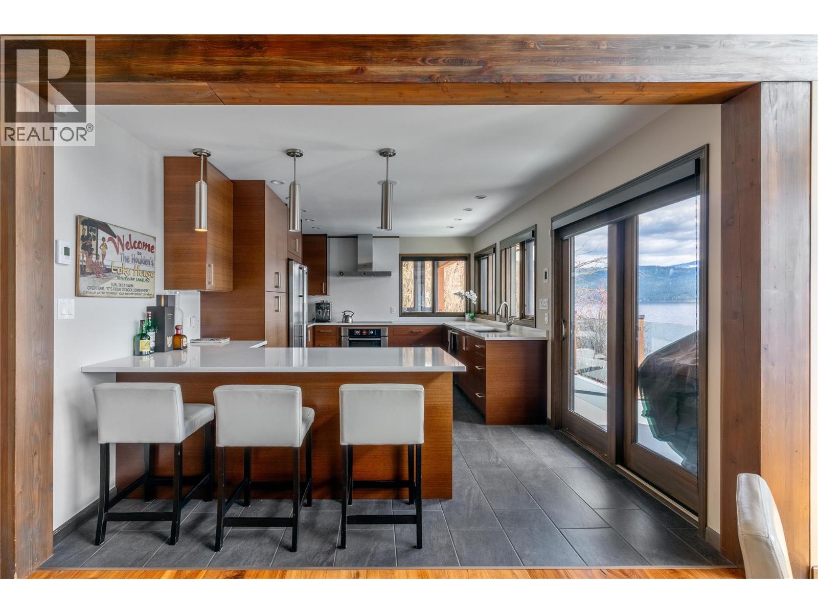 8200 Squilax Anglemont Road Unit# 7, Anglemont