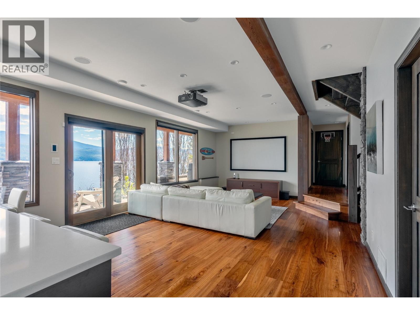 8200 Squilax Anglemont Road Unit# 7, Anglemont