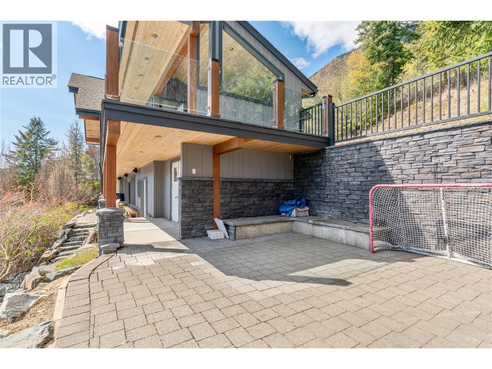 8200 Squilax Anglemont Road Unit# 7, Anglemont