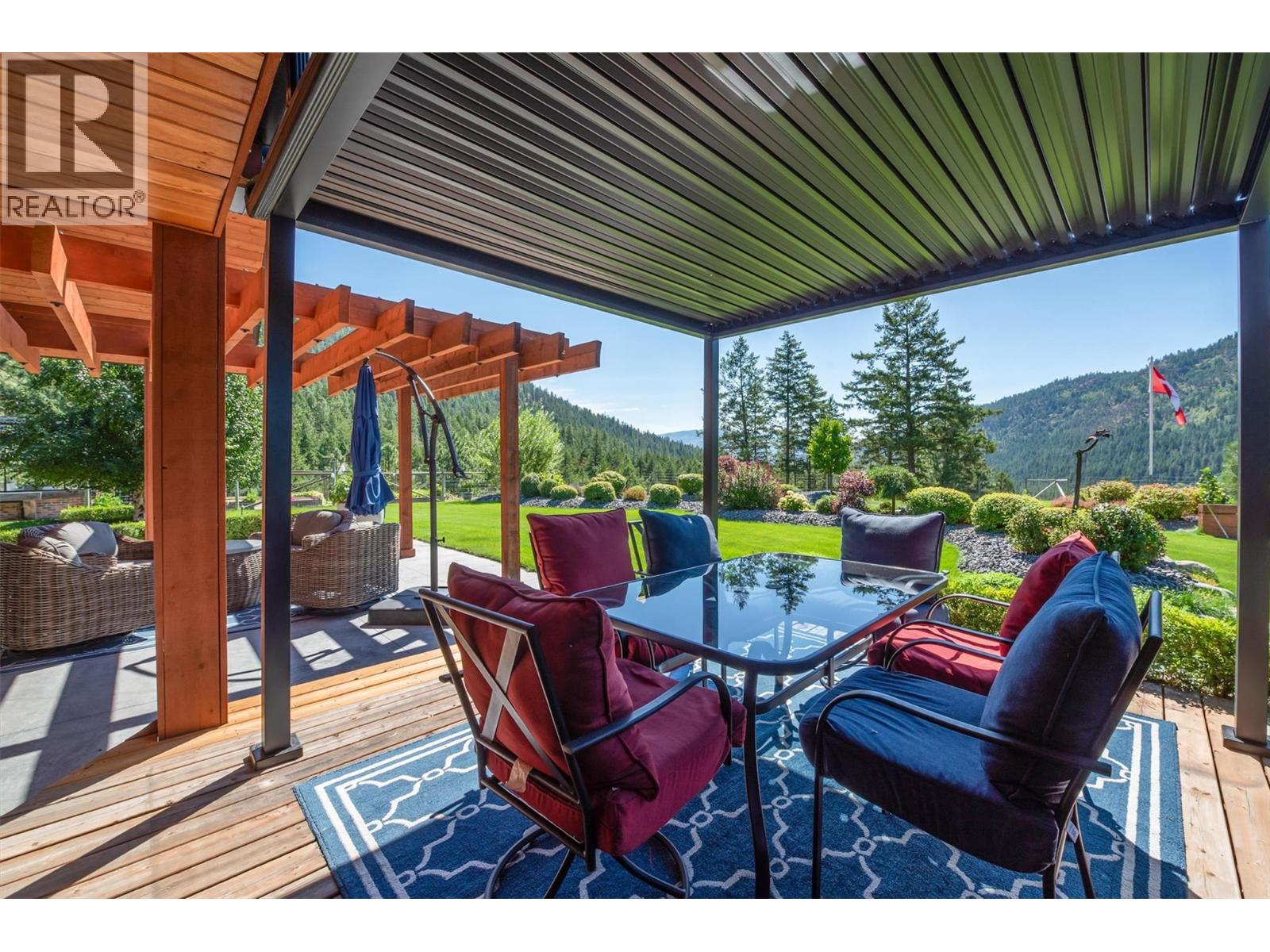 4495 Maxwell Road, Peachland