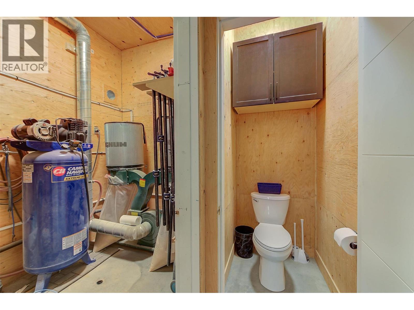 4495 Maxwell Road, Peachland