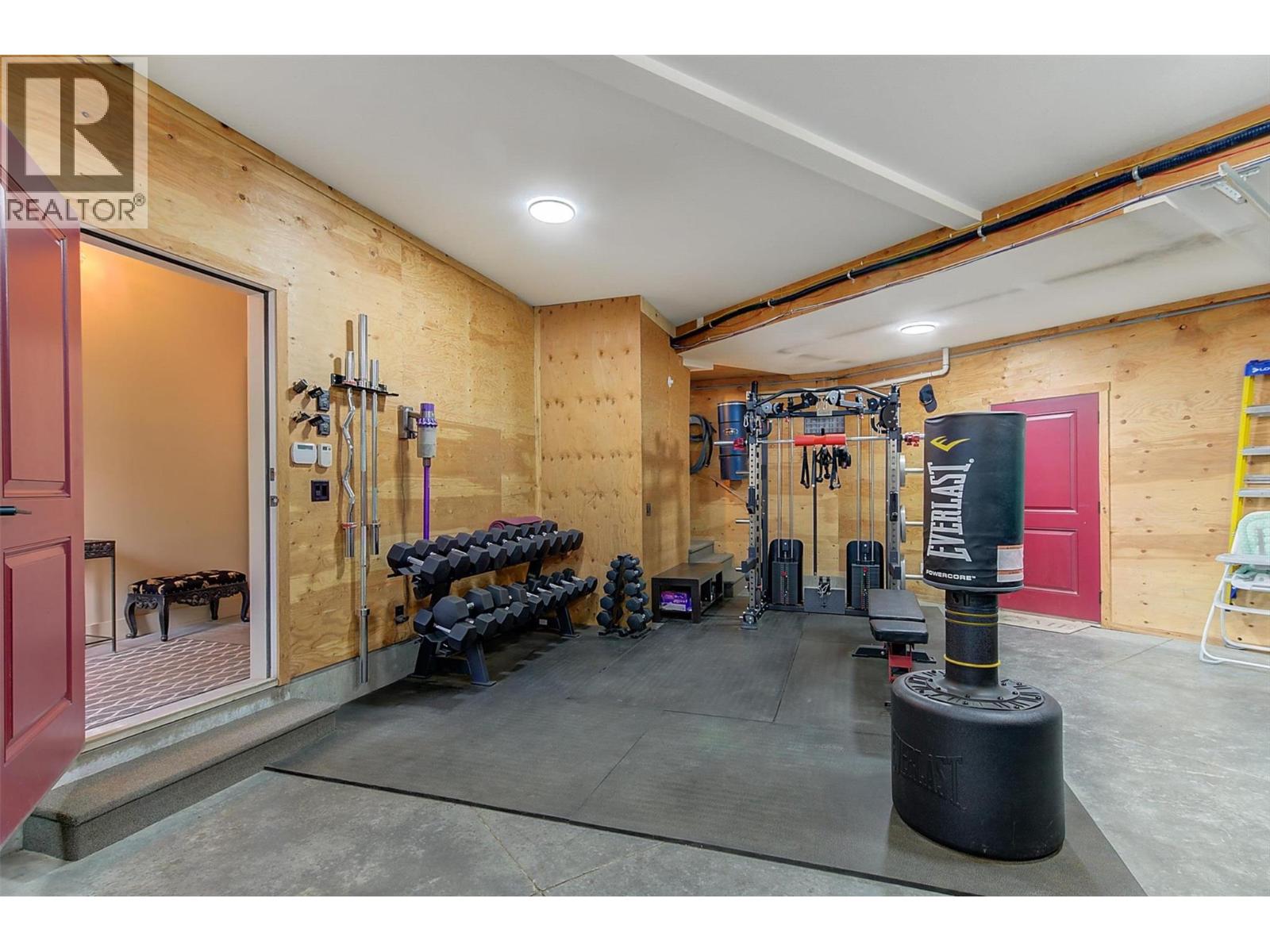 4495 Maxwell Road, Peachland