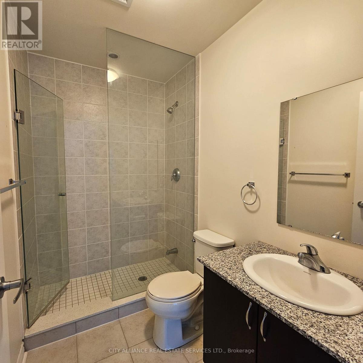 #512 2522 KEELE STREET - 19