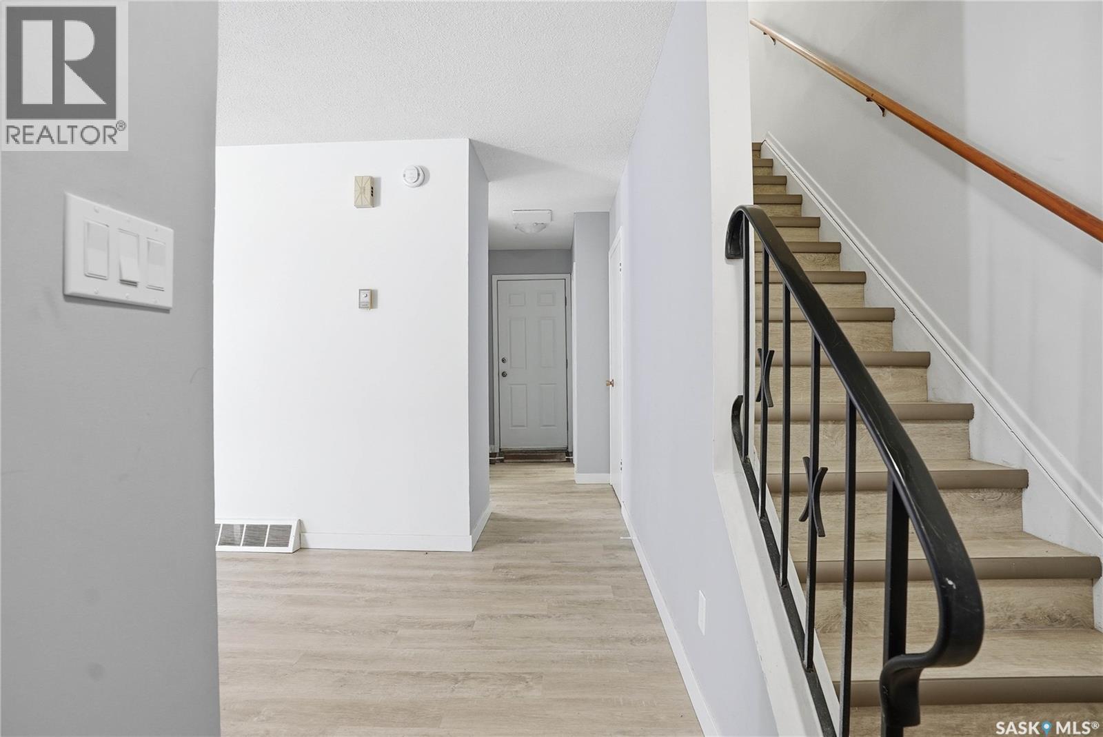 43 BANTRY STREET - 11