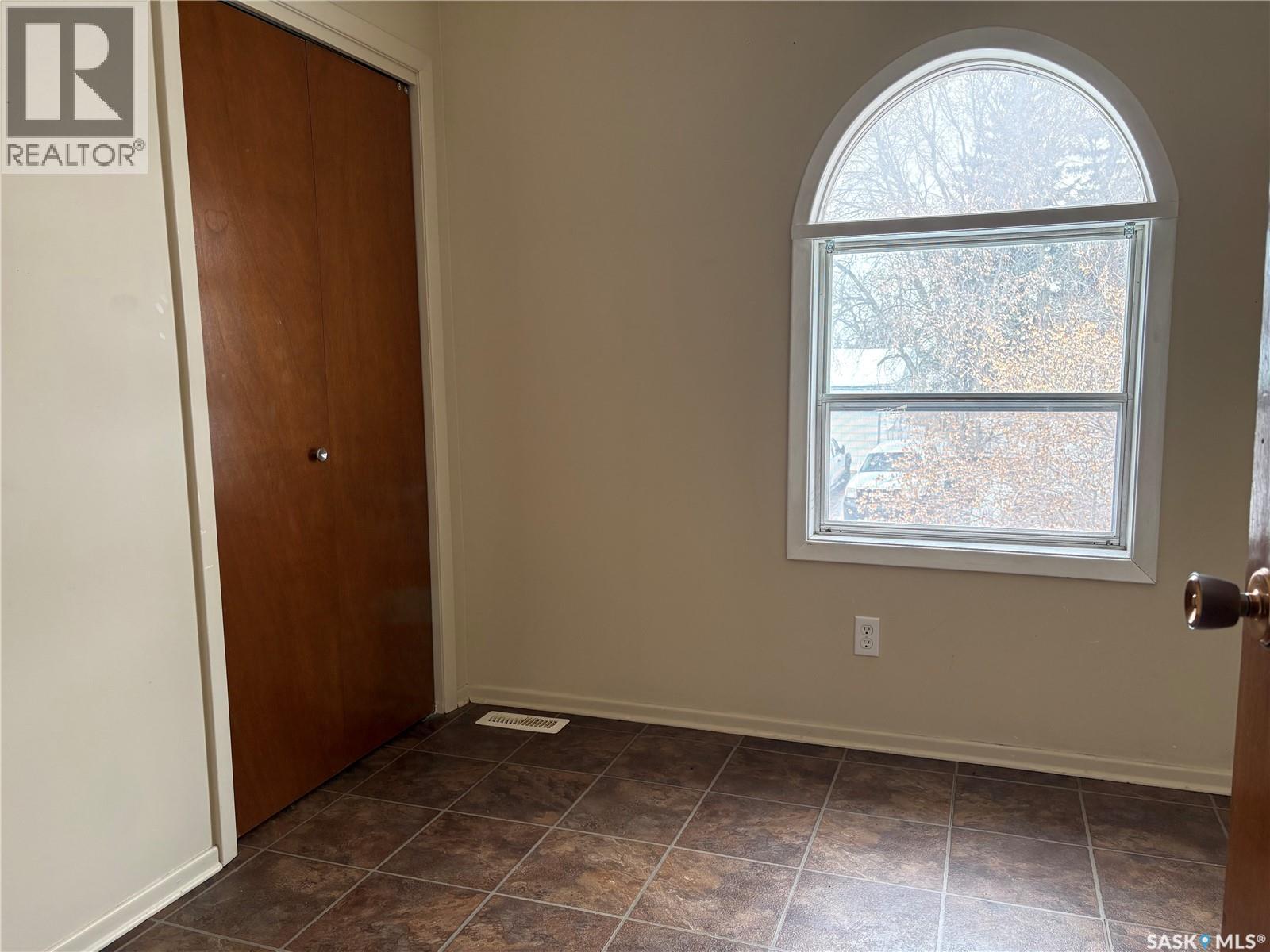 43 BANTRY STREET - 23