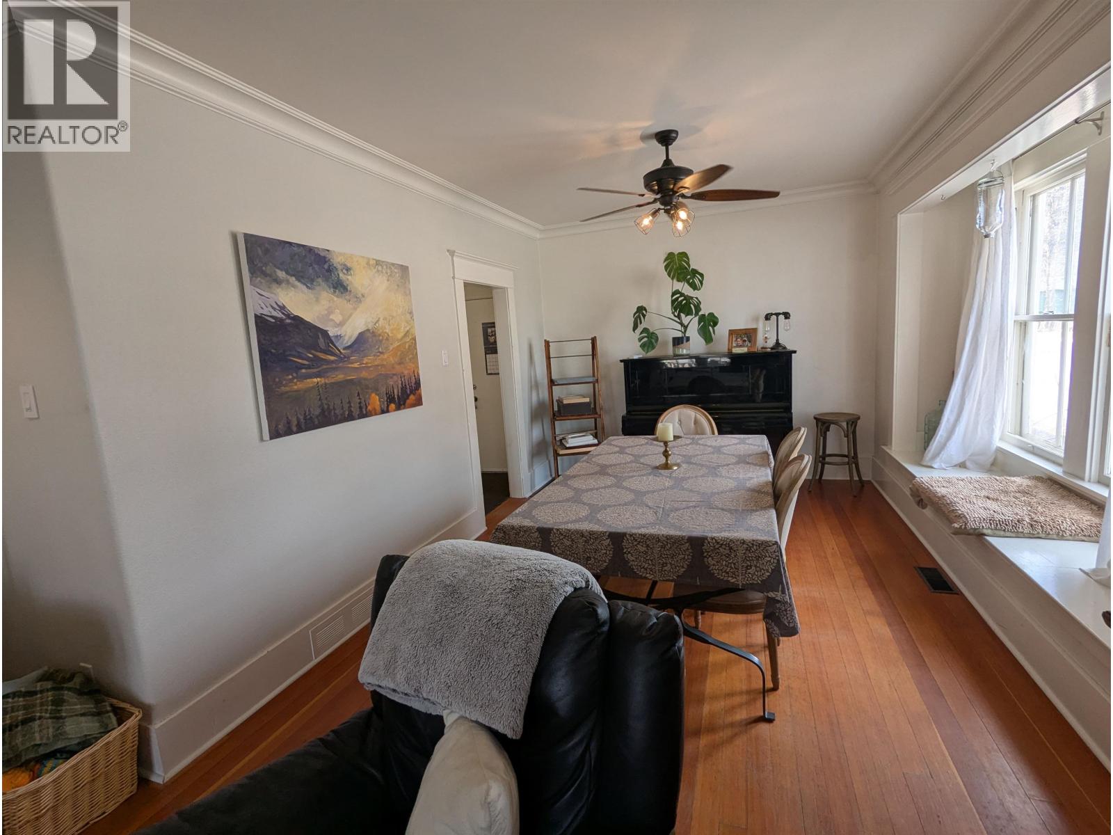 3891 BROADWAY Avenue, Smithers