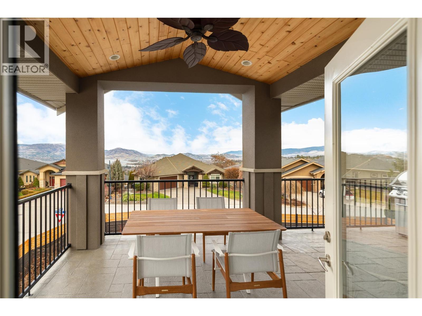 667 Devonian Avenue, Kelowna