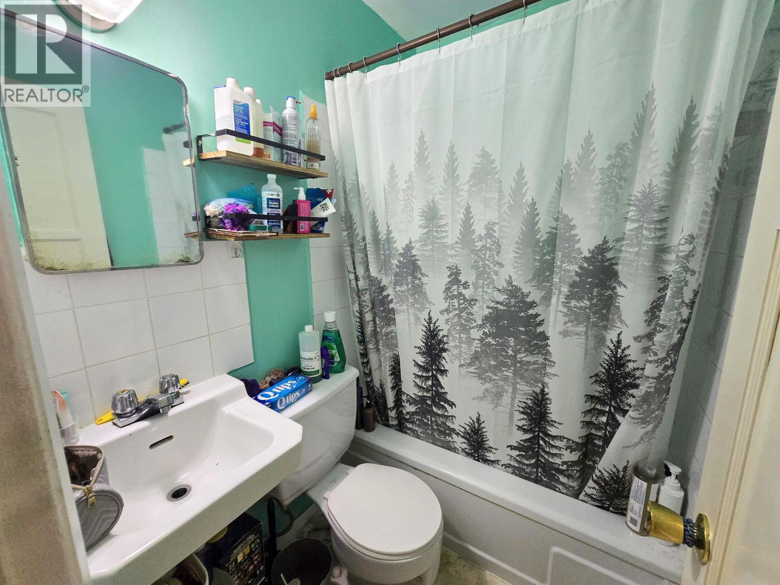 22 GANNET CRESCENT - 8