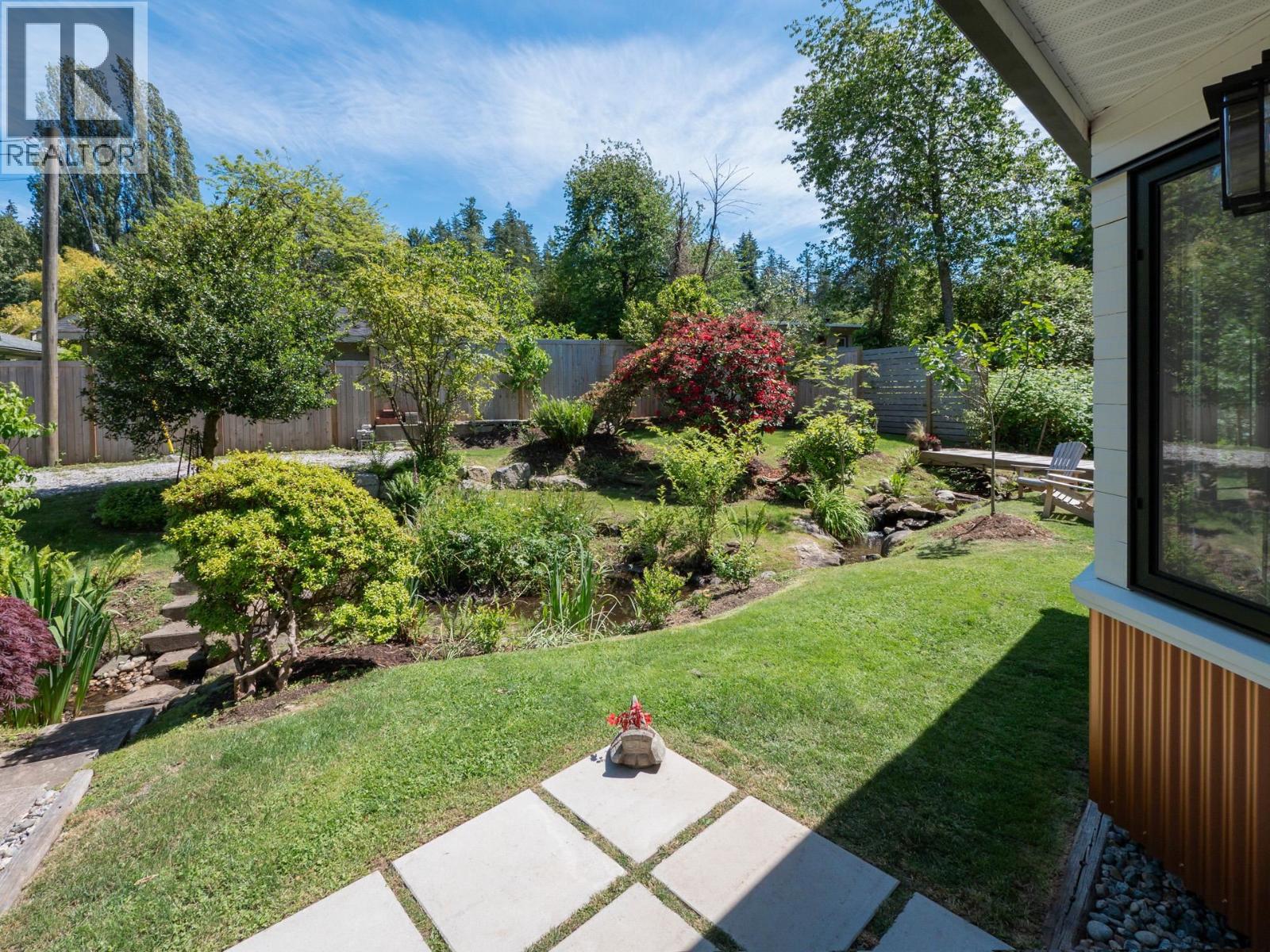 655 DOUGALL ROAD, Gibsons