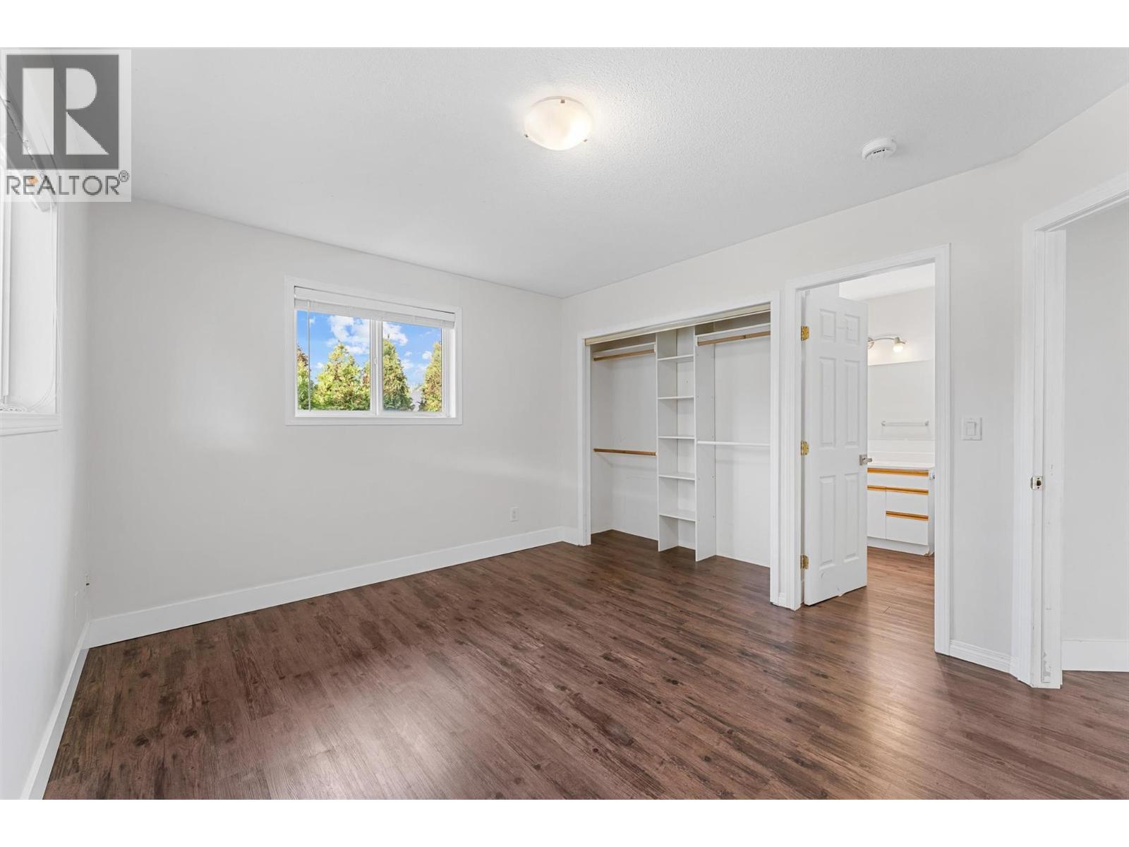  482 Snowsell Street North, Kelowna