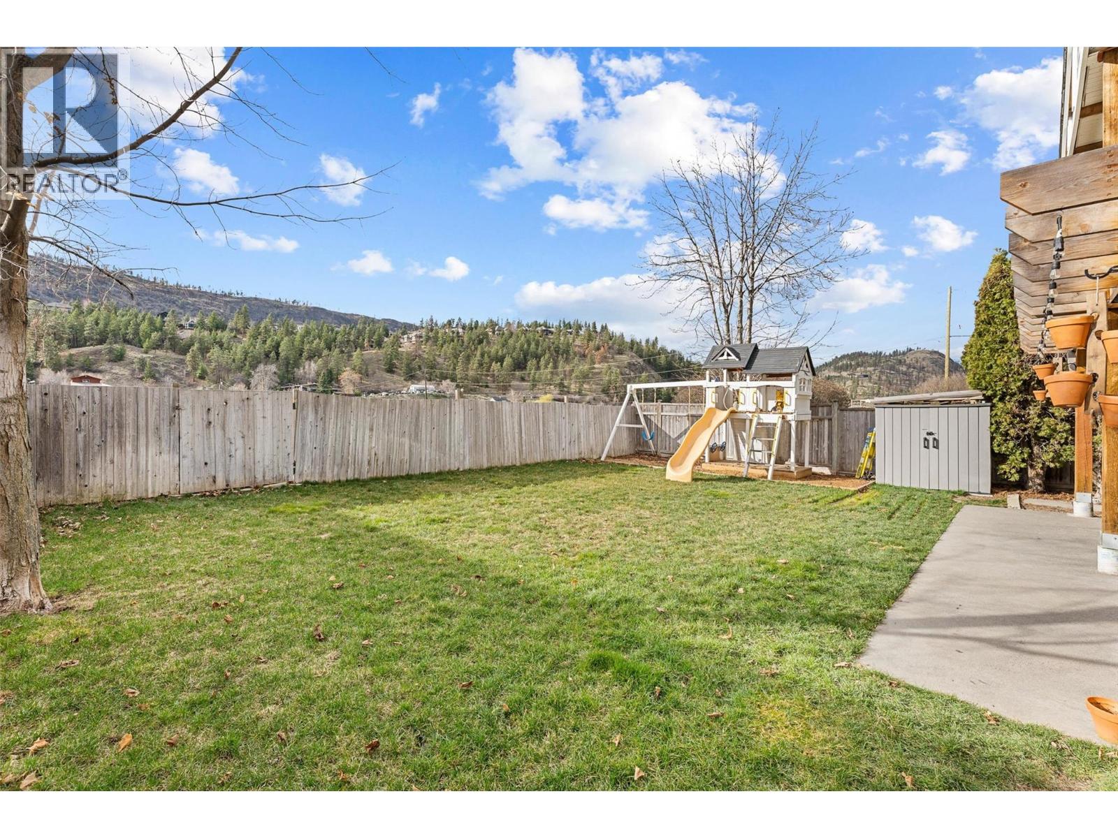  482 Snowsell Street North, Kelowna