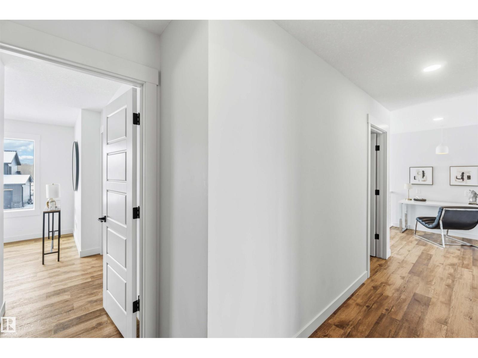 #35 3410 STE. ANNE TR - 29
