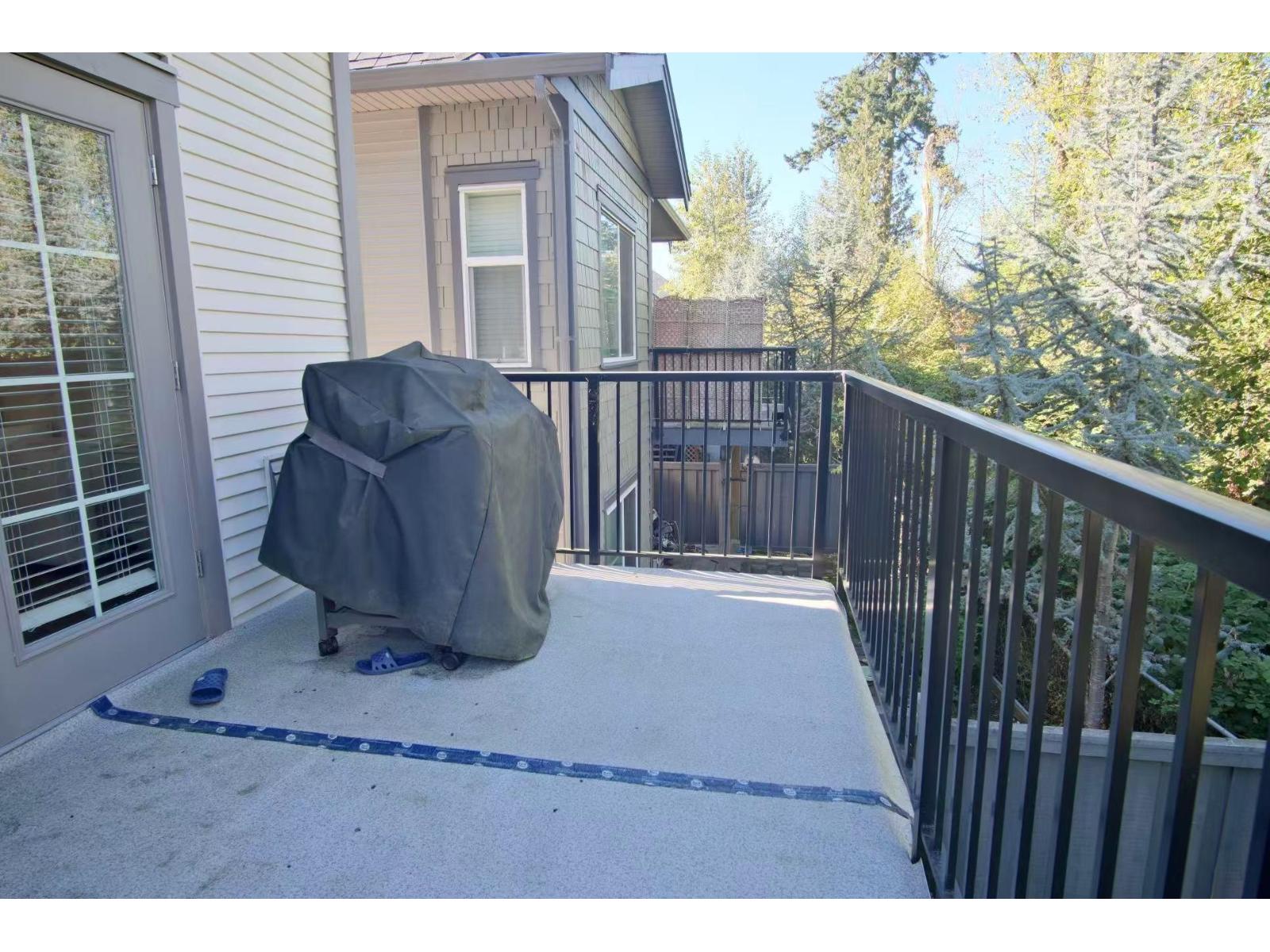 16 8217 204B STREET, Langley