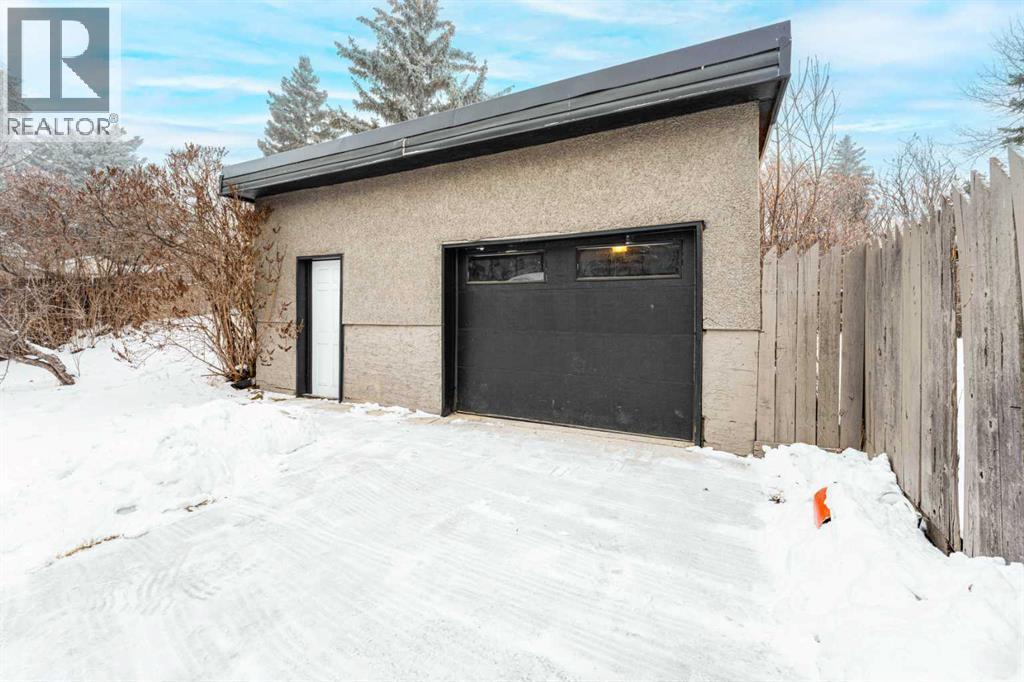 Single Family House Bungalow for Sale in   Avenue NE Pineridge Calgary 